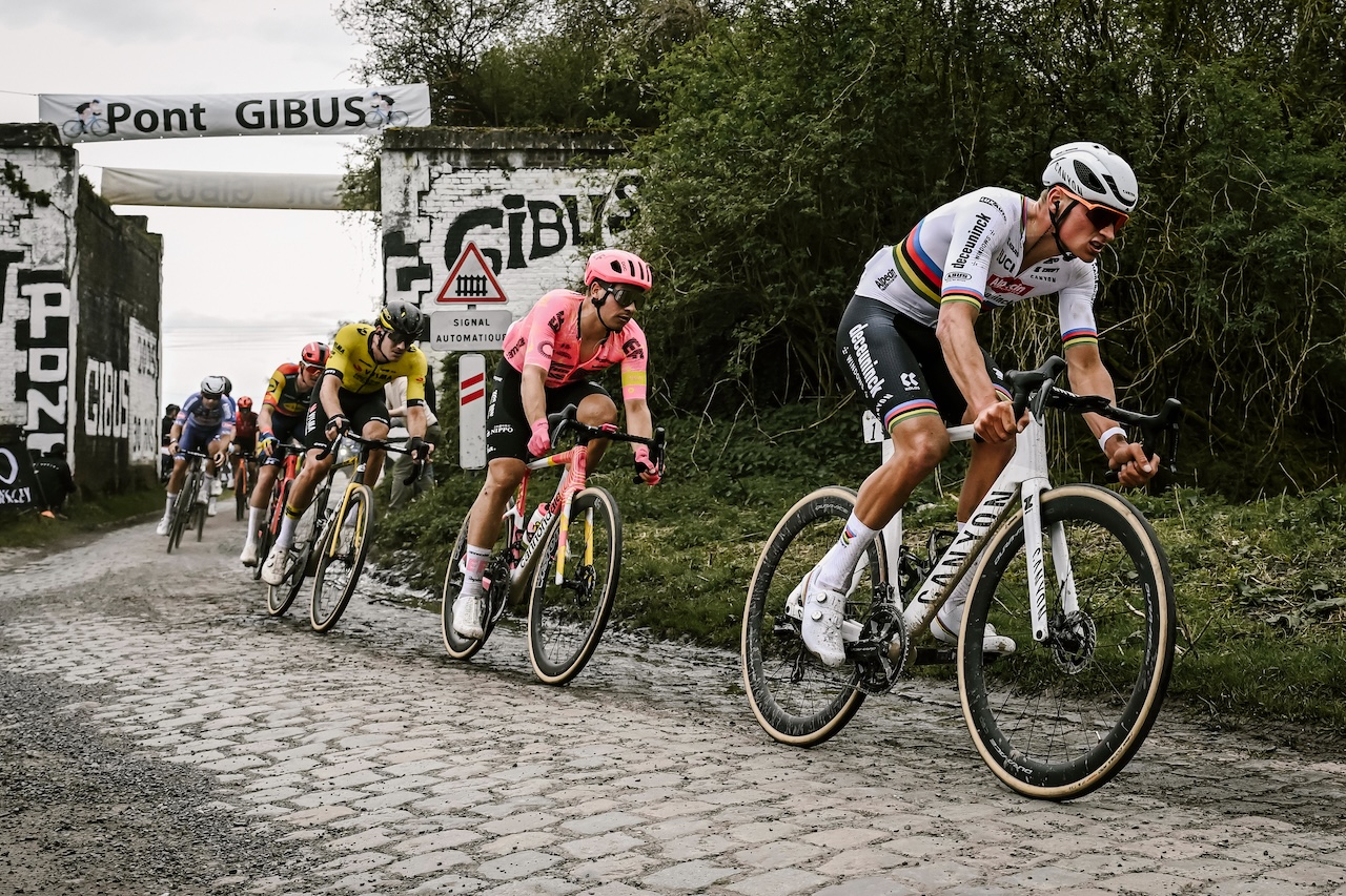 paris-roubaix-2024-photo-A.S.O.-Pauline-Ballet_01